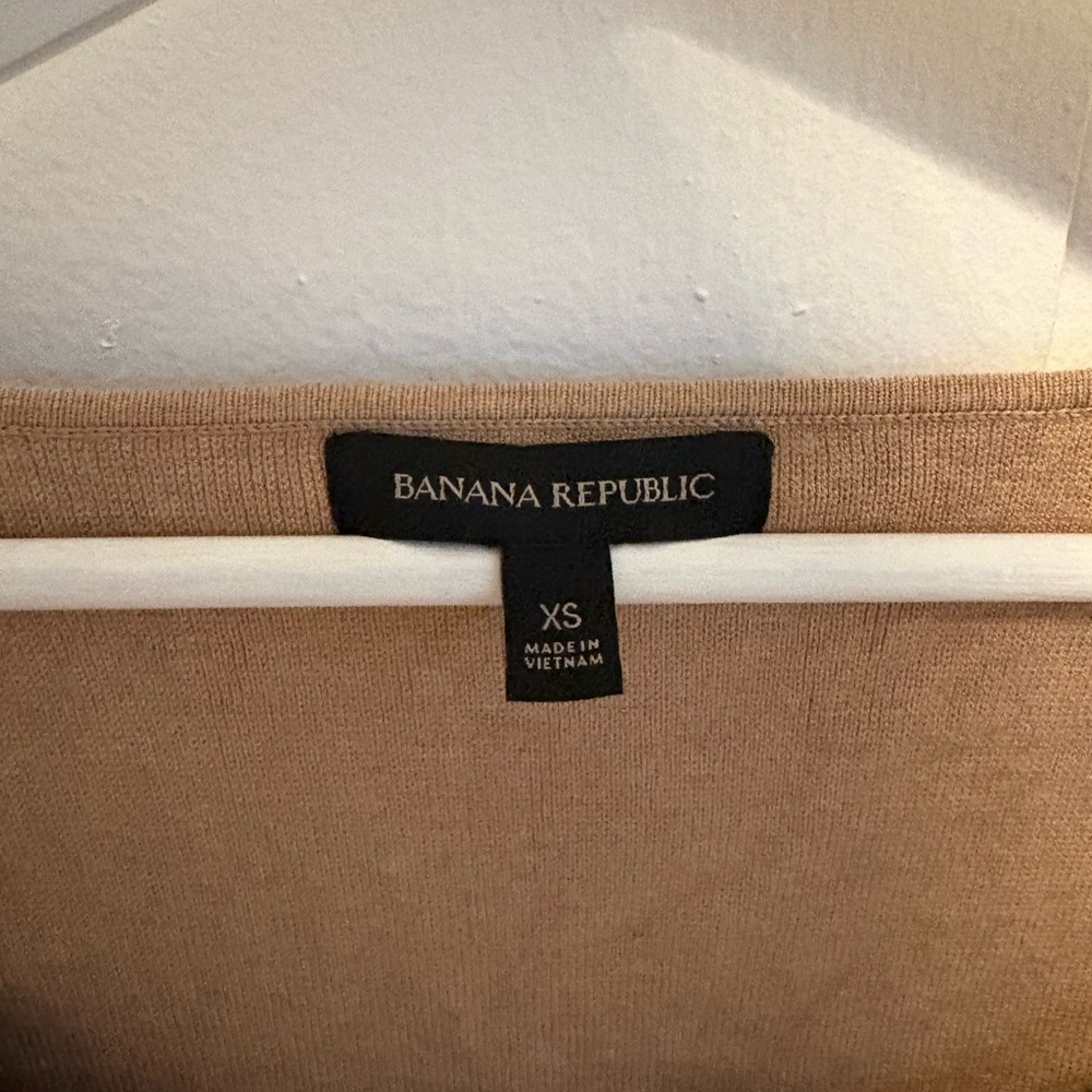Banana Republic Light Brown Knitwear